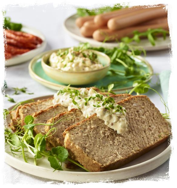 PÂTÉ WITH TARTAR SAUCE  