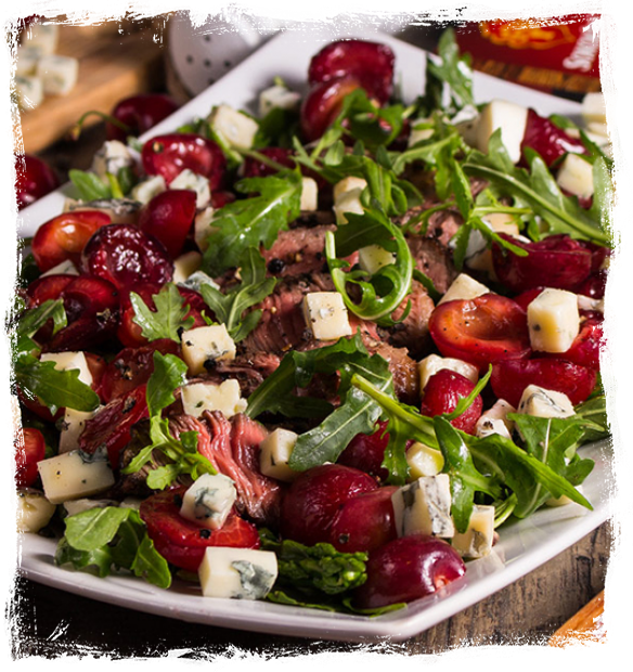 STRIP LOIN WITH CHERRIES AND BLUE CHEESE