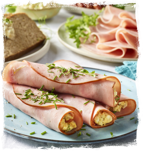 HAM ROLLS STUFFED WITH EGG PASTE