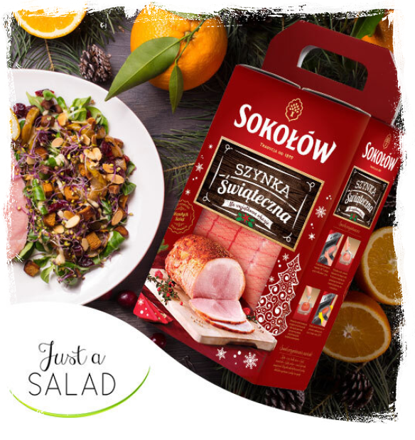 CHRISTMAS HAM WITH CLOVES