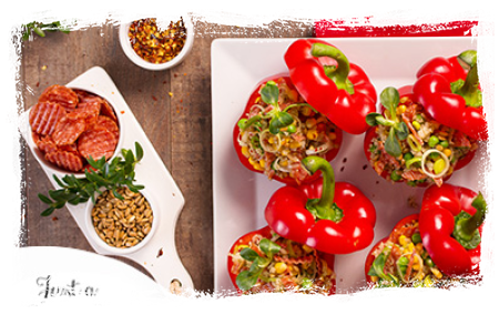 COLOURFUL SALAD WITH SALAMI CHIPS