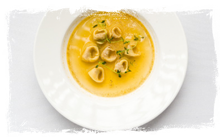TORTELLINI IN BRODO