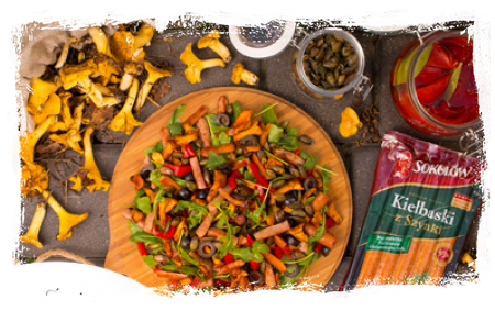 CHANTERELLE AND HAM SAUSAGE SALAD